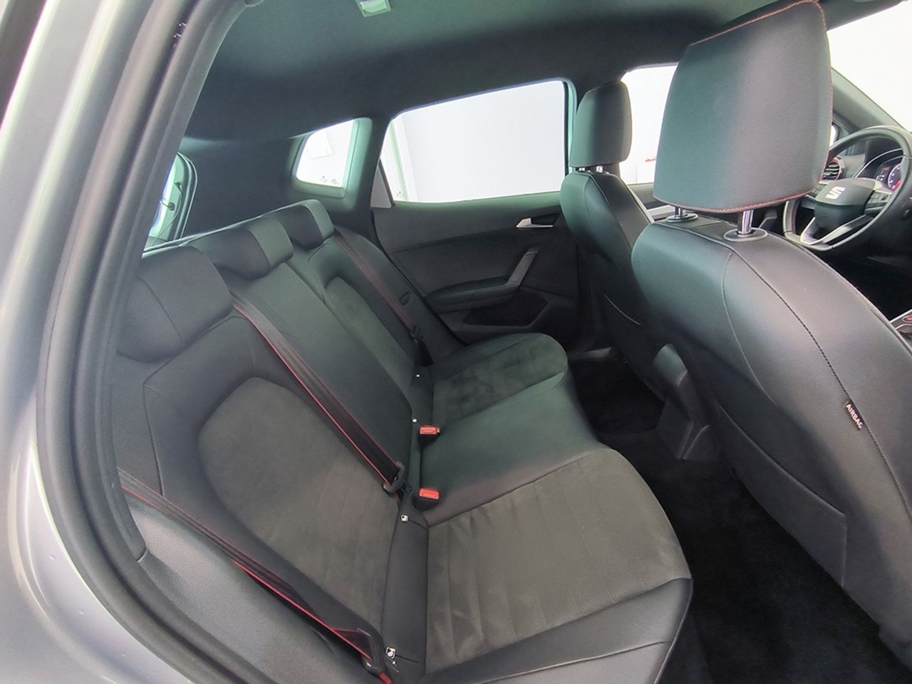 Seat Arona 1.5 Tsi 150 Cv Dsg Fr - Foto 2