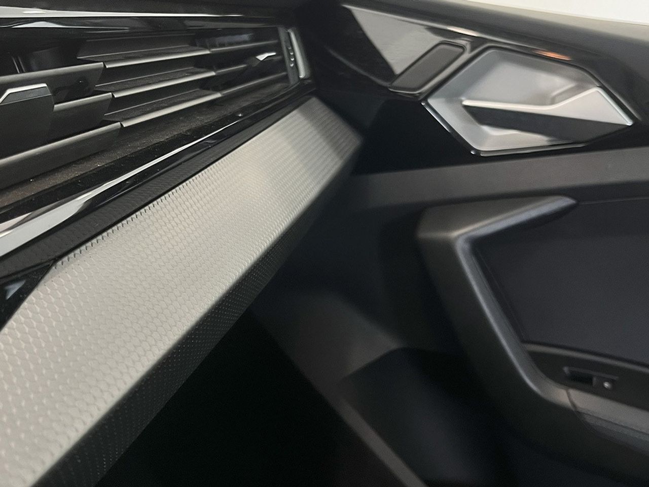 Audi A1 Sb 30 Tfsi 110 Cv Stronic Sline - Foto 2