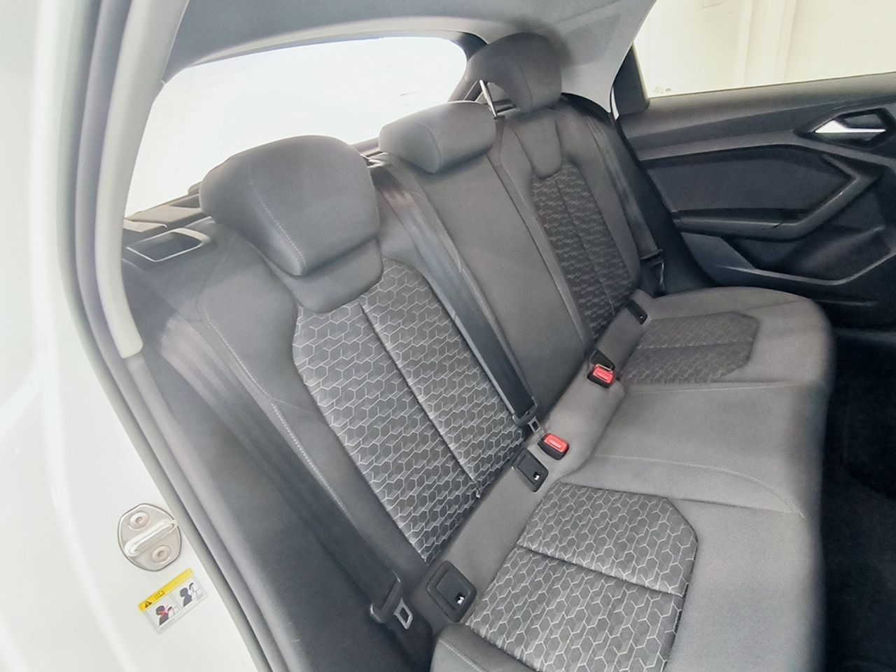 Audi A1 Sb 30 Tfsi 110 Cv Stronic Sline - Foto 2