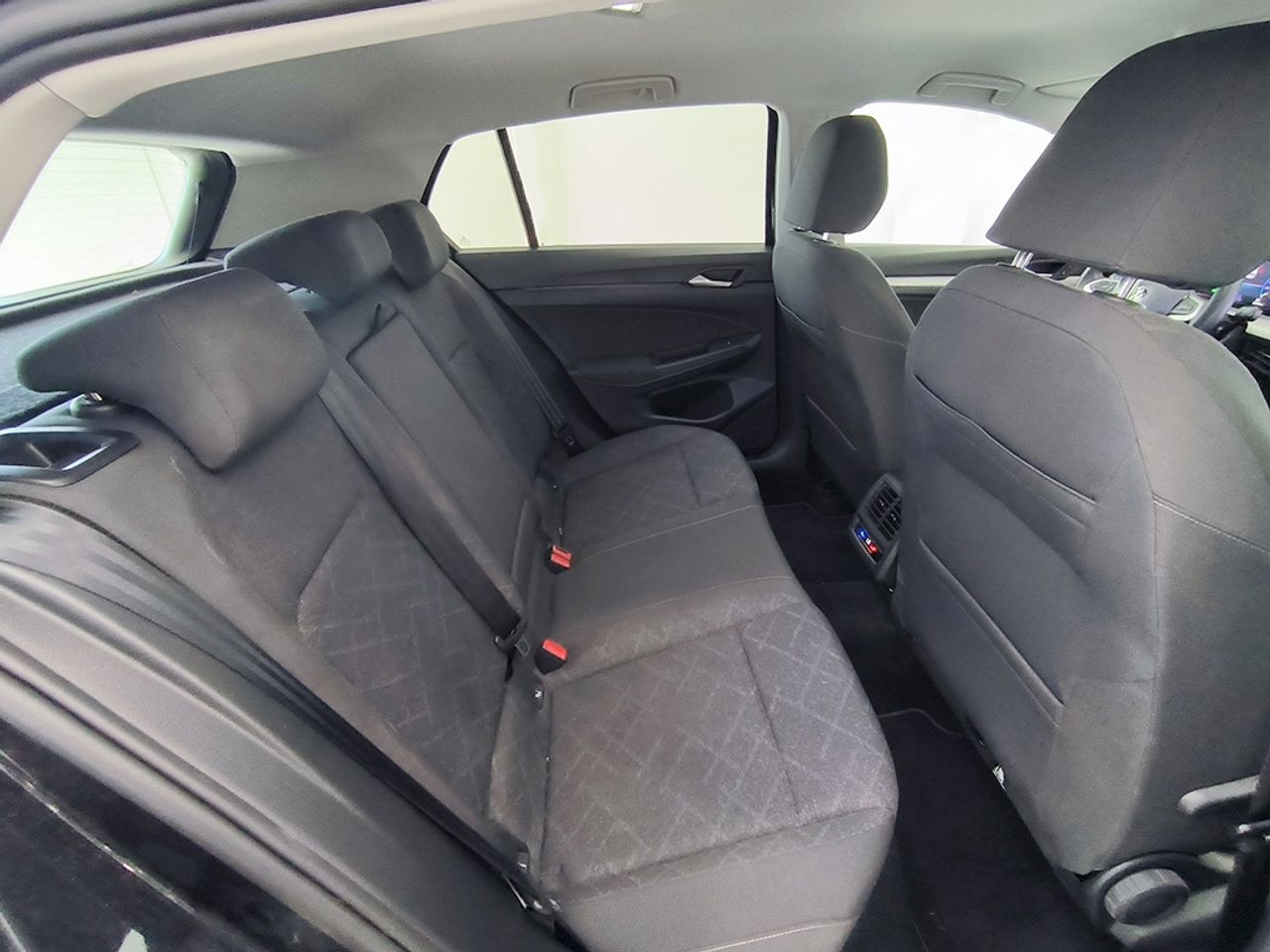 Volkswagen Golf 1.0 Etsi 110 Cv Dsg Life - Foto 2