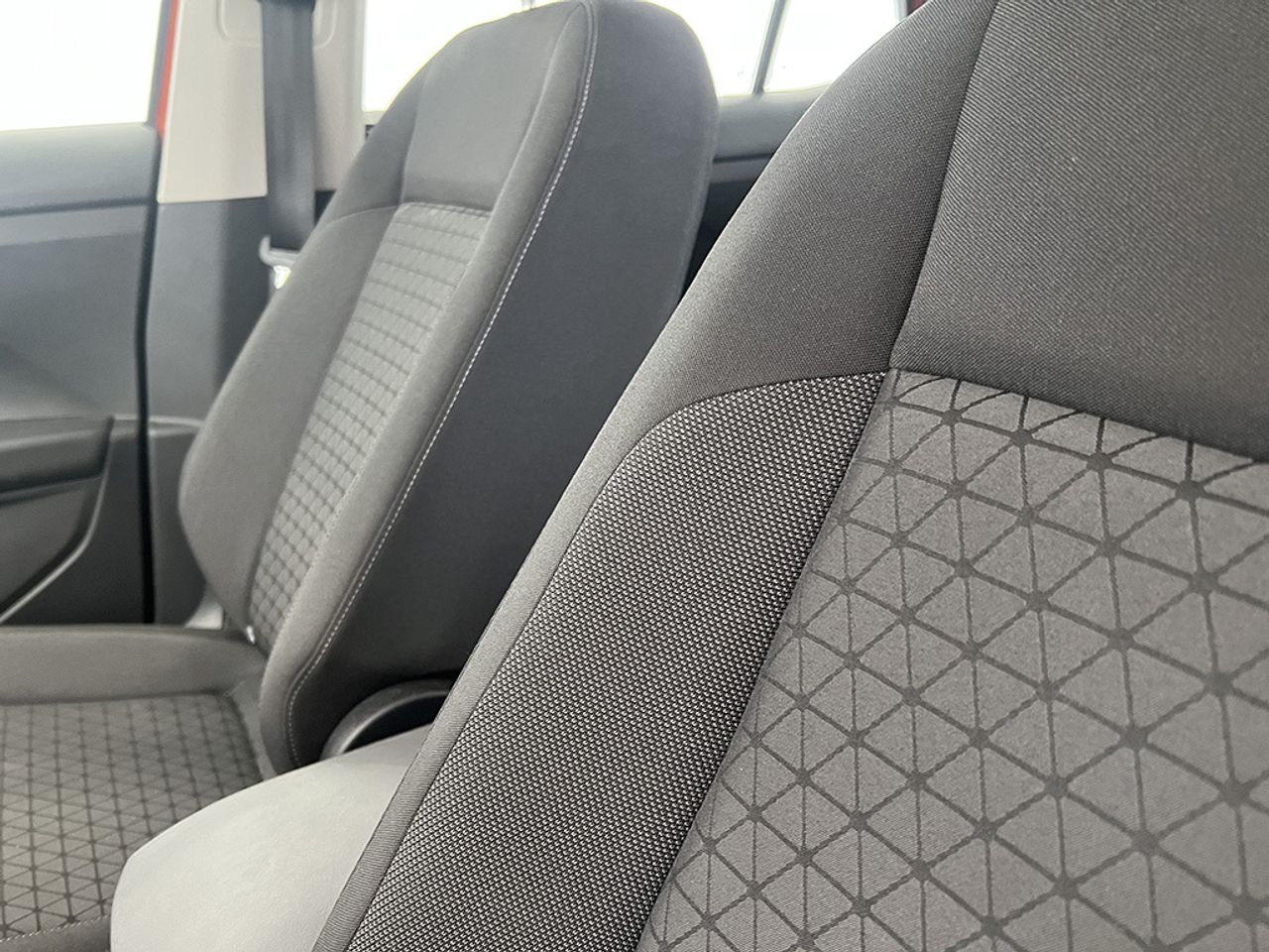 Volkswagen T-cross 1.0 Tsi 110 Cv Advance - Foto 2