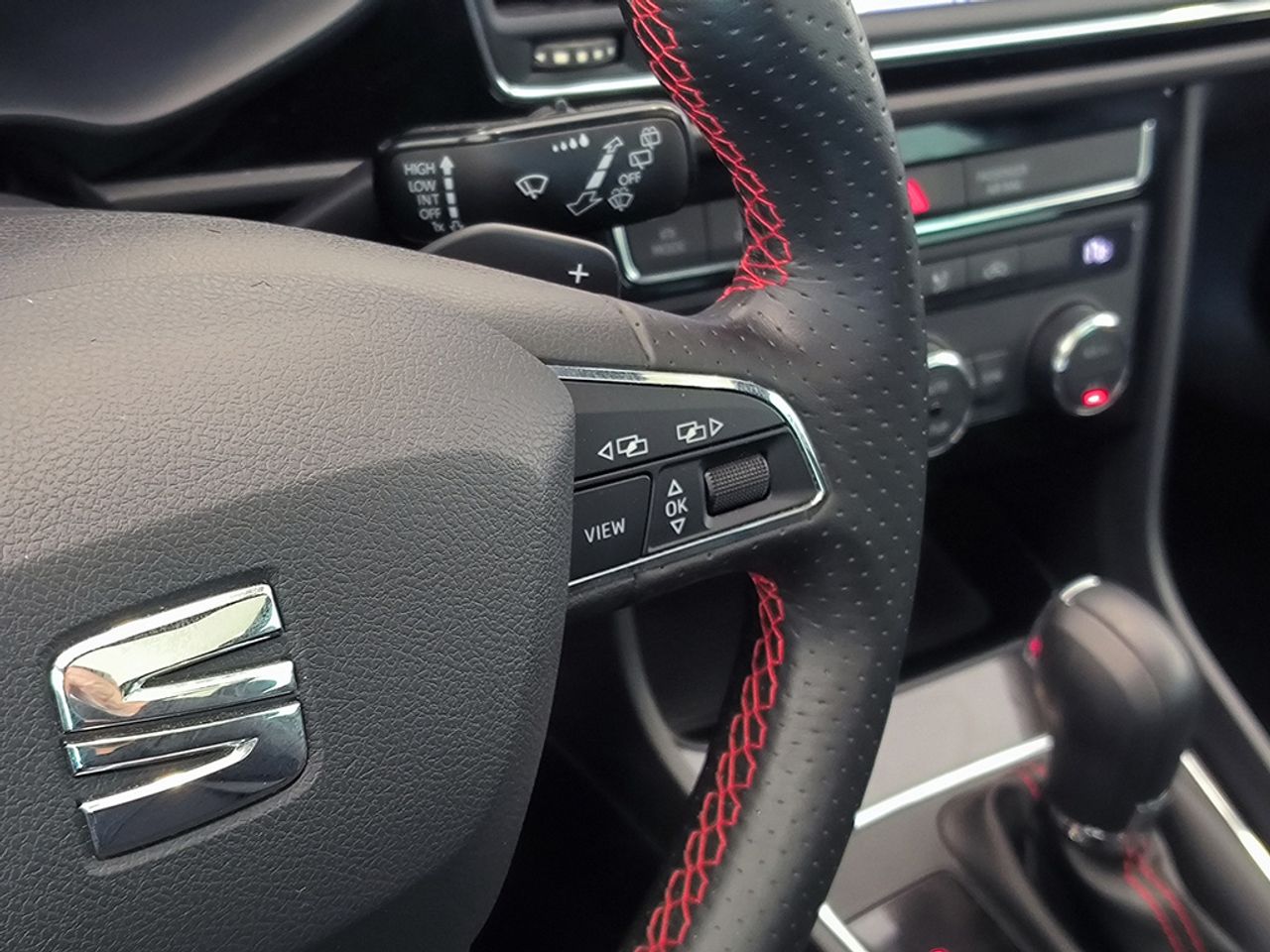 Seat Leon Sporturer 1.5 Tsi 150 Cv Dsg Fr - Foto 2