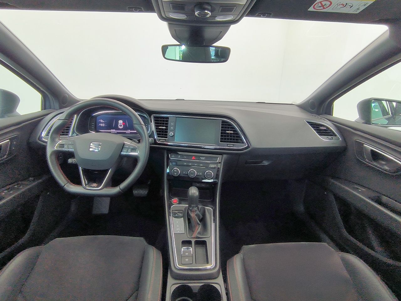 Seat Leon Sporturer 1.5 Tsi 150 Cv Dsg Fr - Foto 2