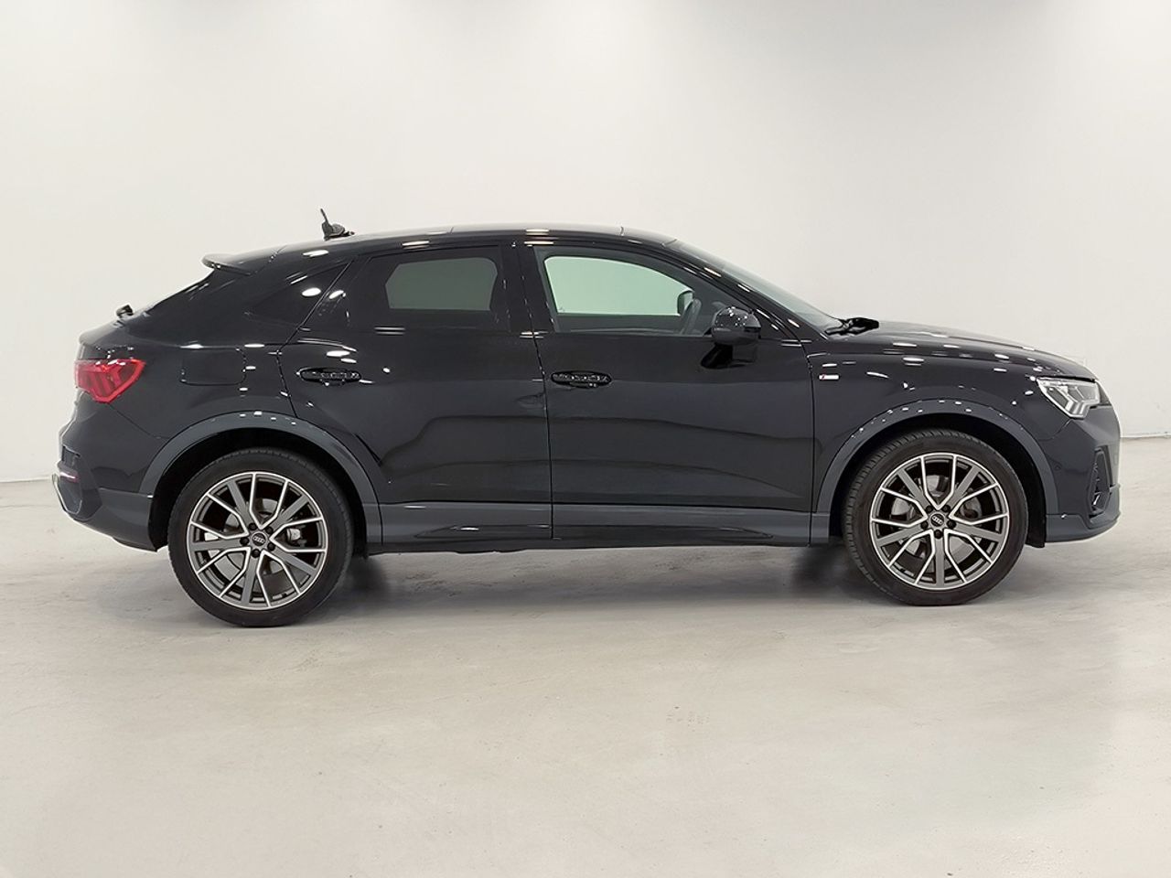 Audi Q3 Sb 40 Tdi 200 Cv Quattro Stronic Black Line - Foto 2