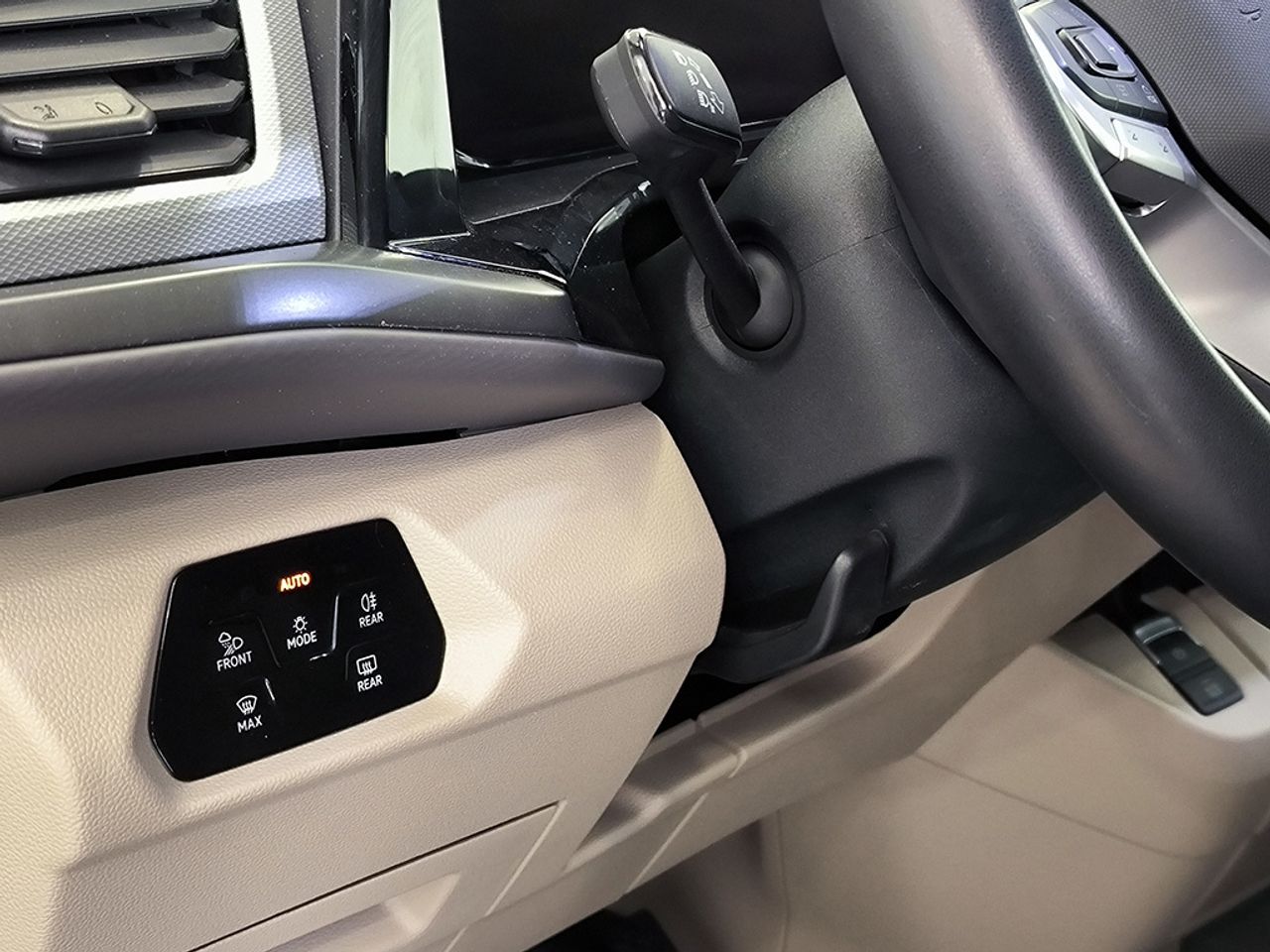 Volkswagen Multivan 1.5 Ehybrid 245 Cv Dsg 4 Motion - Foto 2
