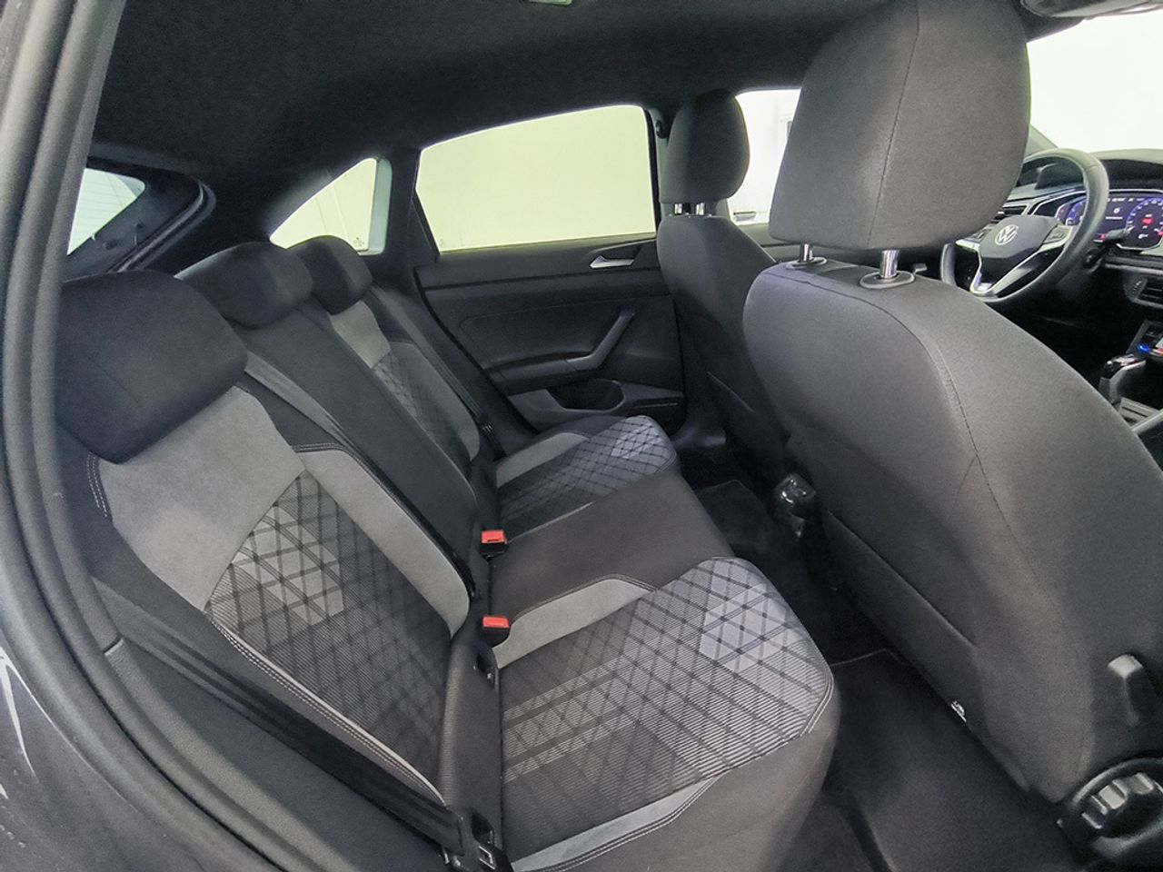 Volkswagen Taigo 1.0 Tsi 115 Cv Dsg R-line - Foto 2