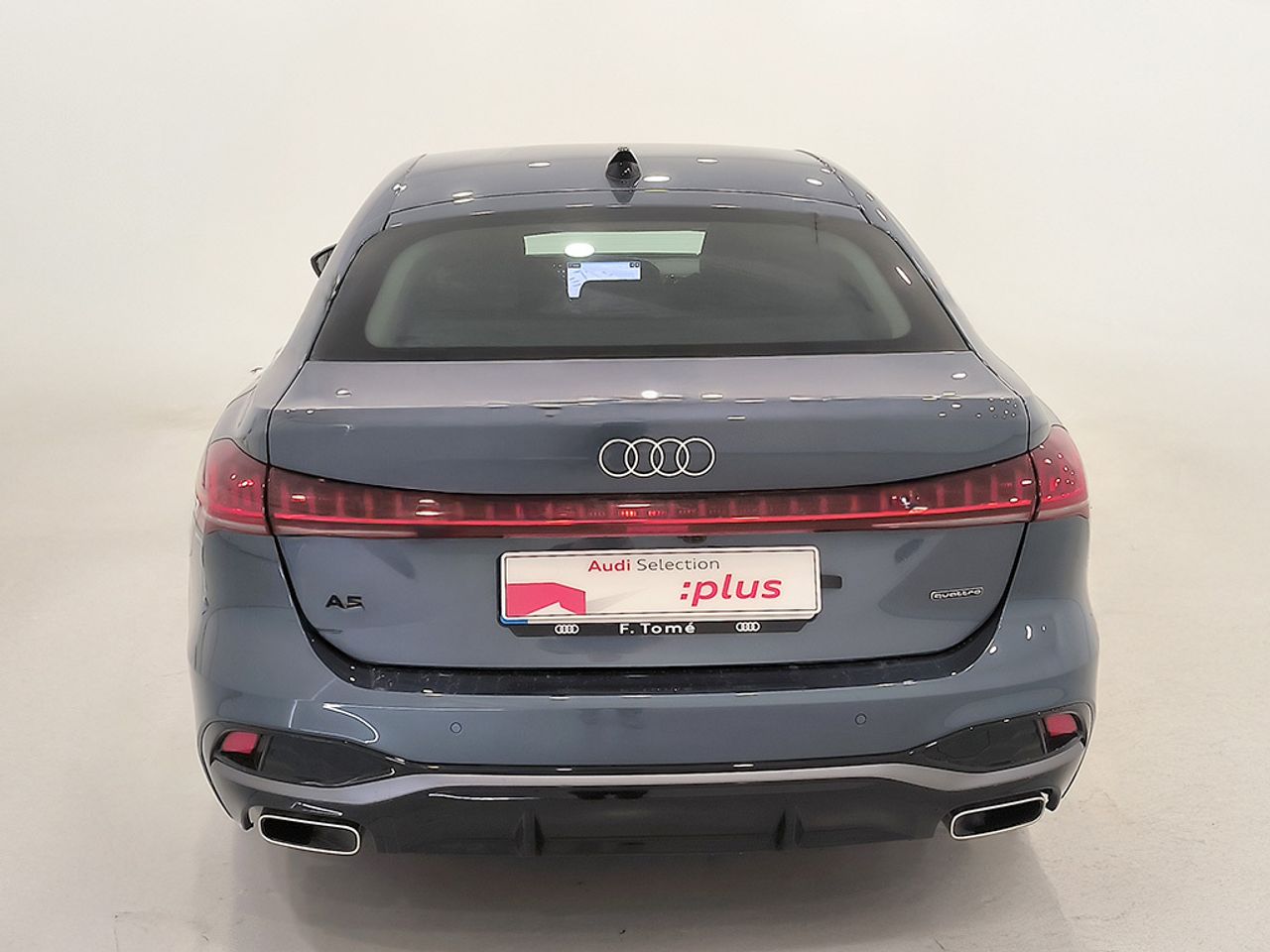 Audi A5 Sedan Black Line Tfsie Quattro Stronic 299 Cv - Foto 2
