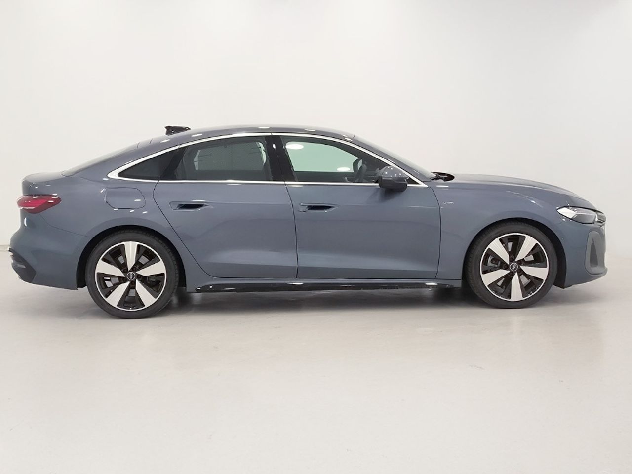 Audi A5 Sedan Black Line Tfsie Quattro Stronic 299 Cv - Foto 2