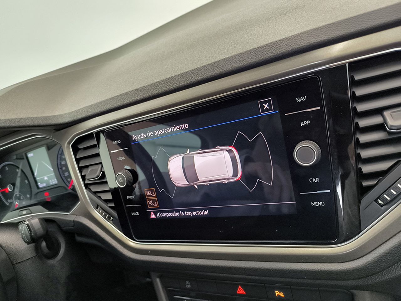 Volkswagen T-roc 2.0 Tdi 115 Cv Advance - Foto 2