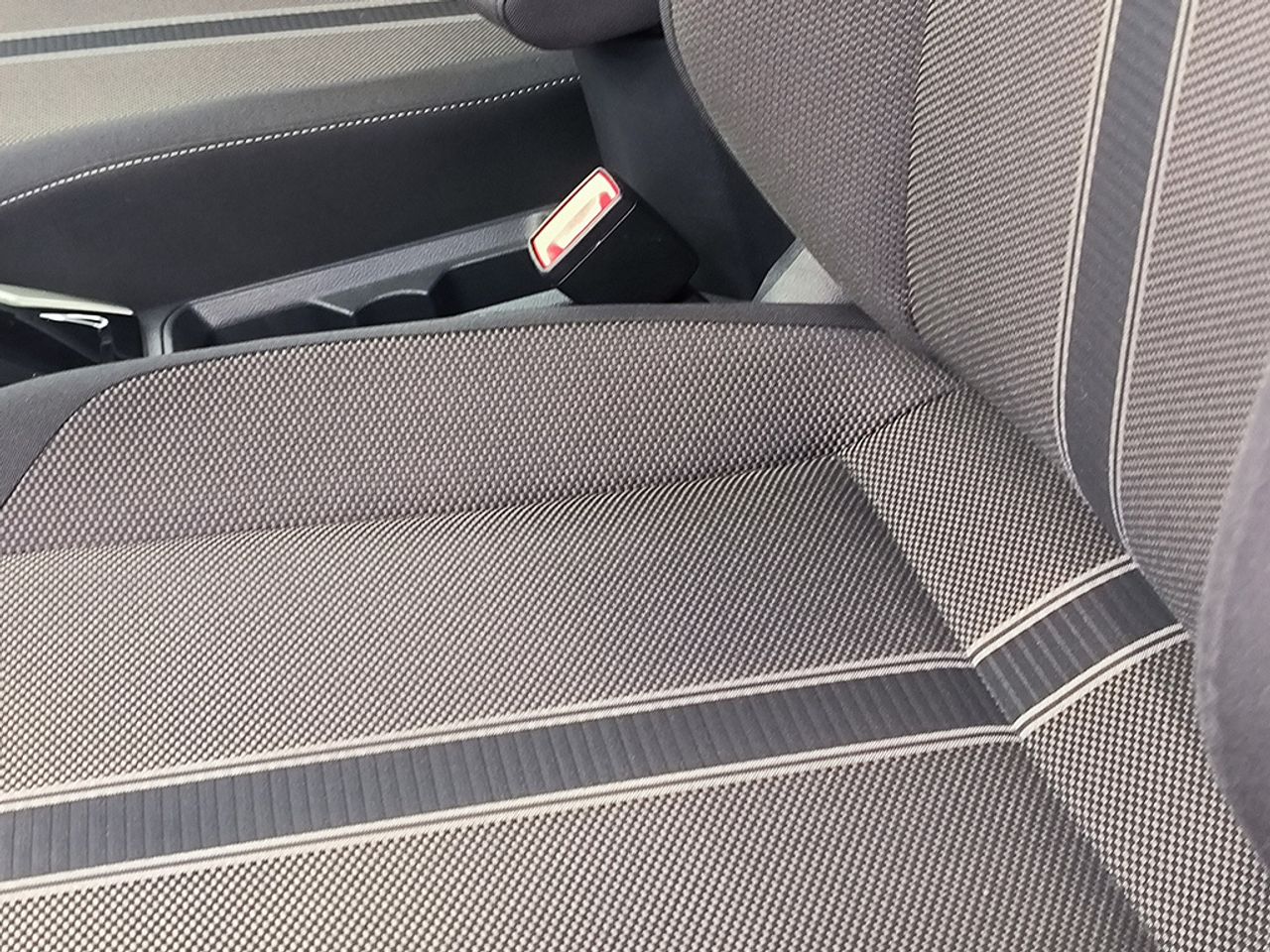 Volkswagen T-roc 2.0 Tdi 115 Cv Advance - Foto 2