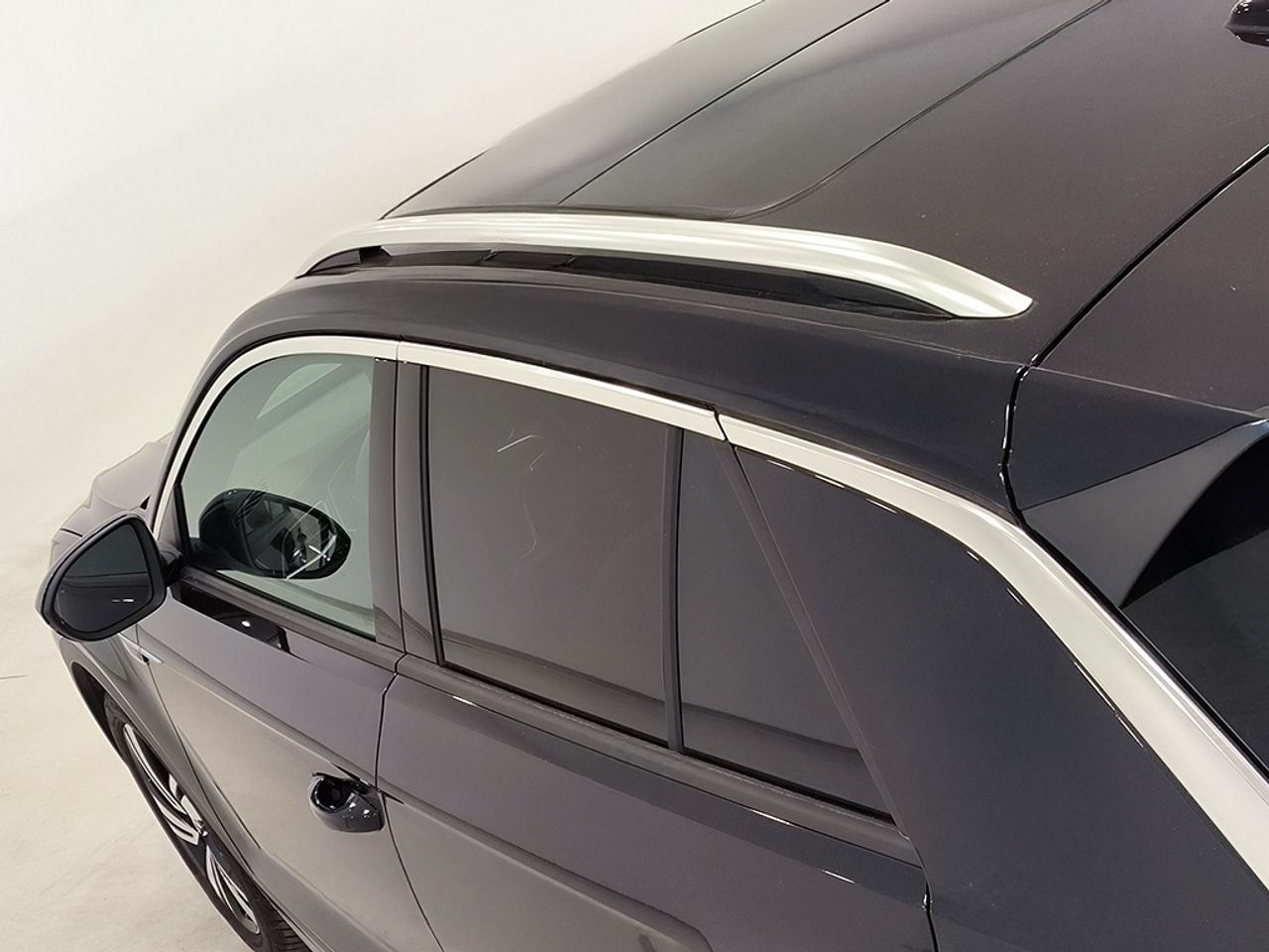 Volkswagen T-Roc 1.5 tsi 150 cv dsg r-line - Foto 2