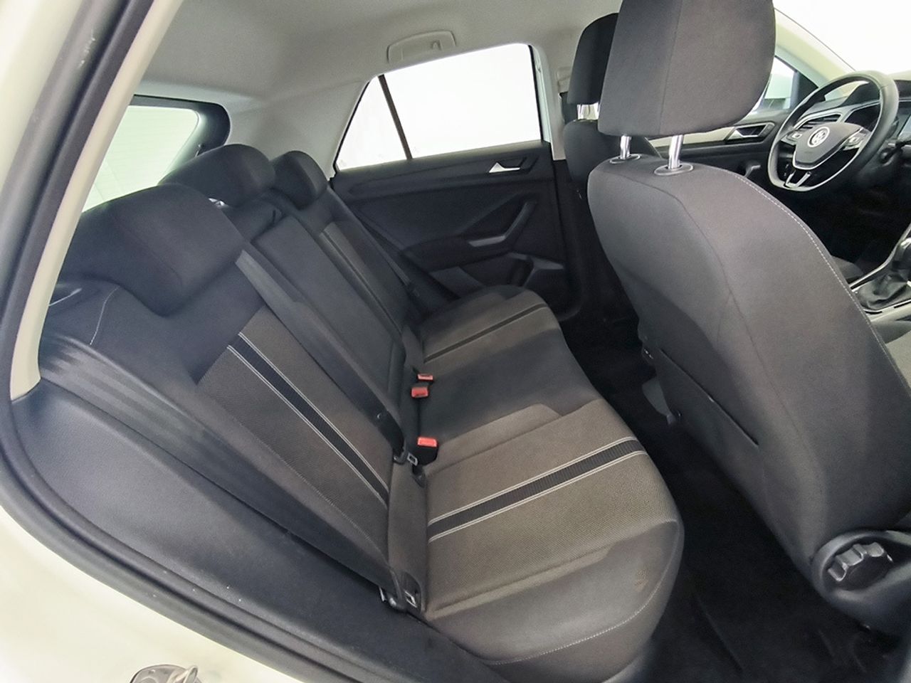 Volkswagen T-roc 1.5 Tsi 150 Cv Dsg R-line Advance - Foto 2