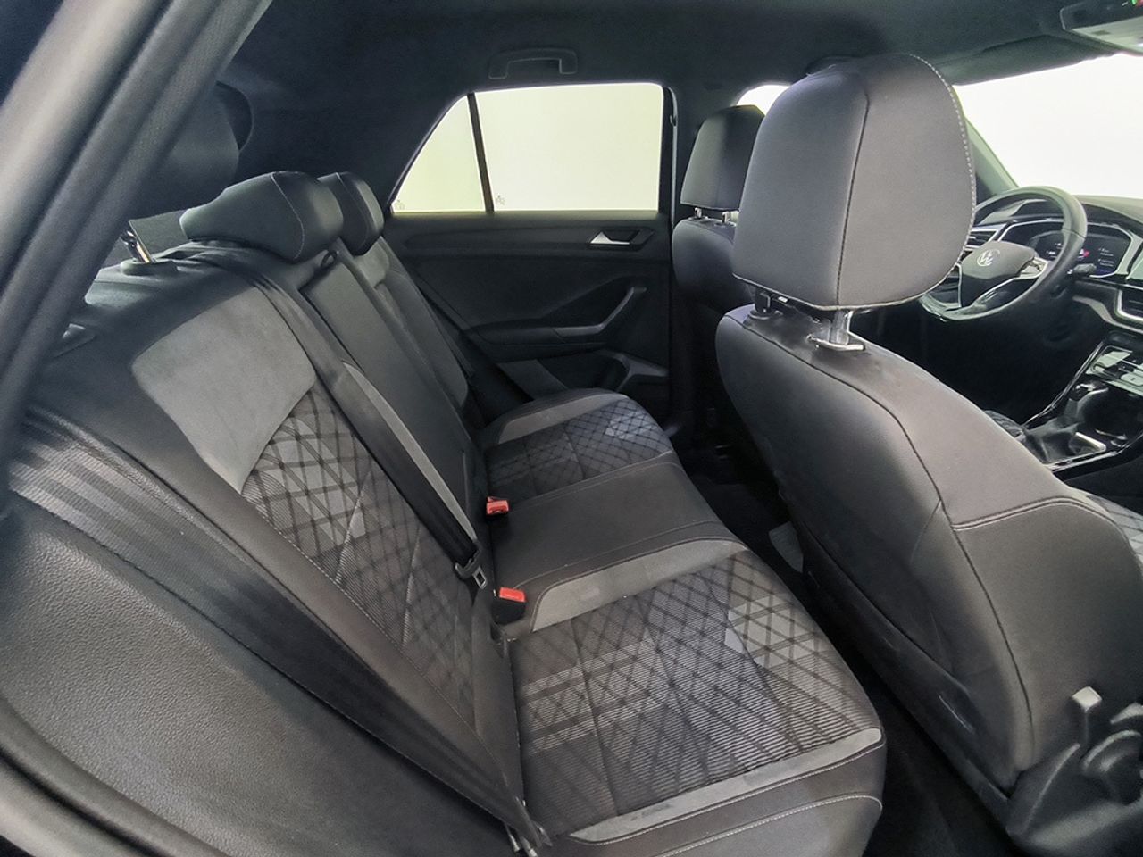 Volkswagen T-roc 1.5 Tsi 150 Cv Dsg R-line - Foto 2