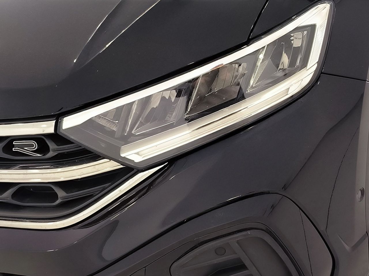 Volkswagen T-roc 1.5 Tsi 150 Cv Dsg R-line - Foto 2