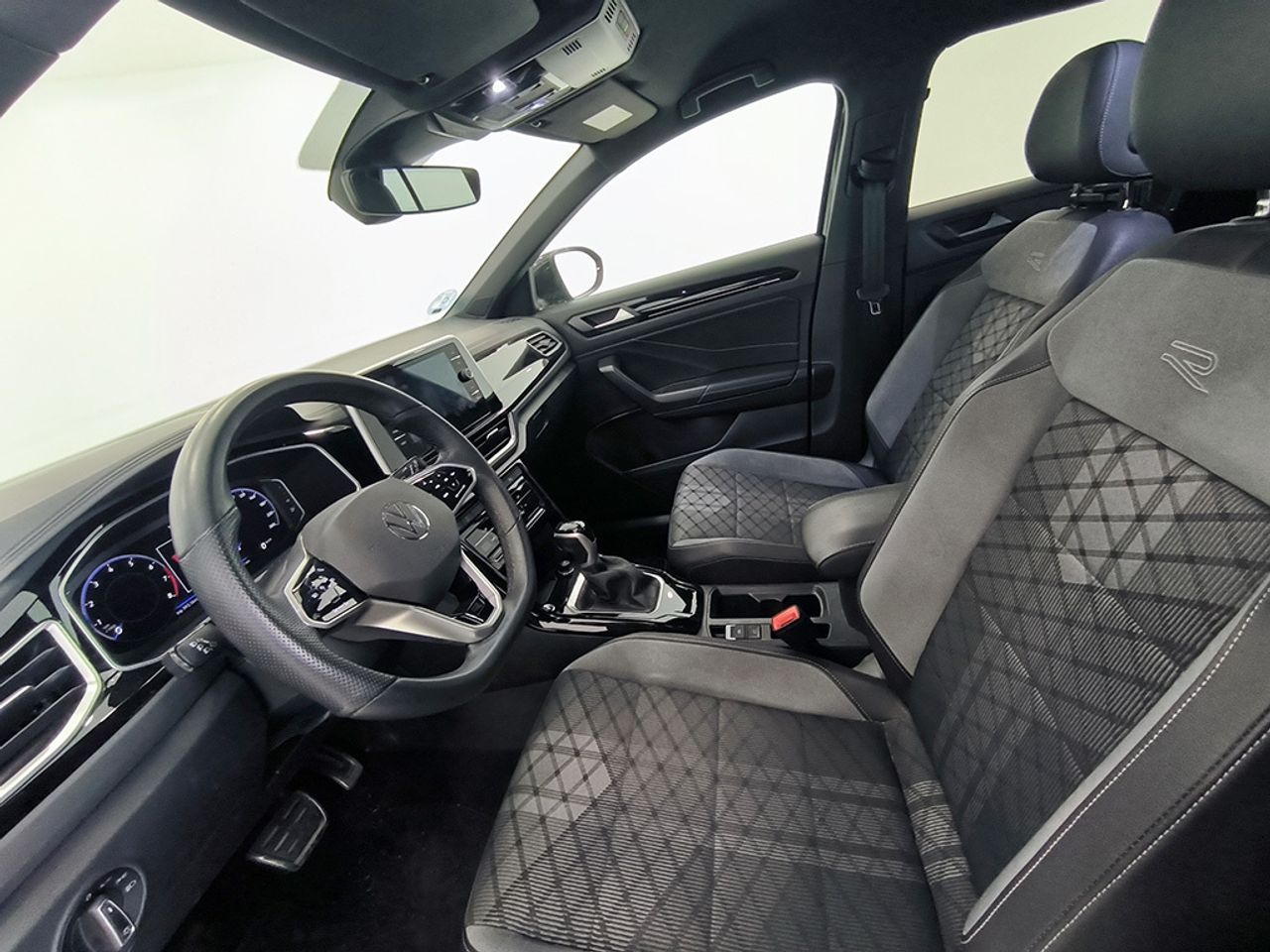 Volkswagen T-roc 1.5 Tsi 150 Cv Dsg R-line - Foto 2