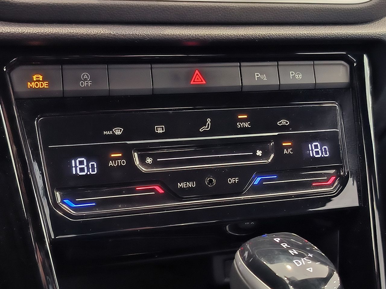 Volkswagen T-roc 1.5 Tsi 150 Cv Dsg R-line - Foto 2