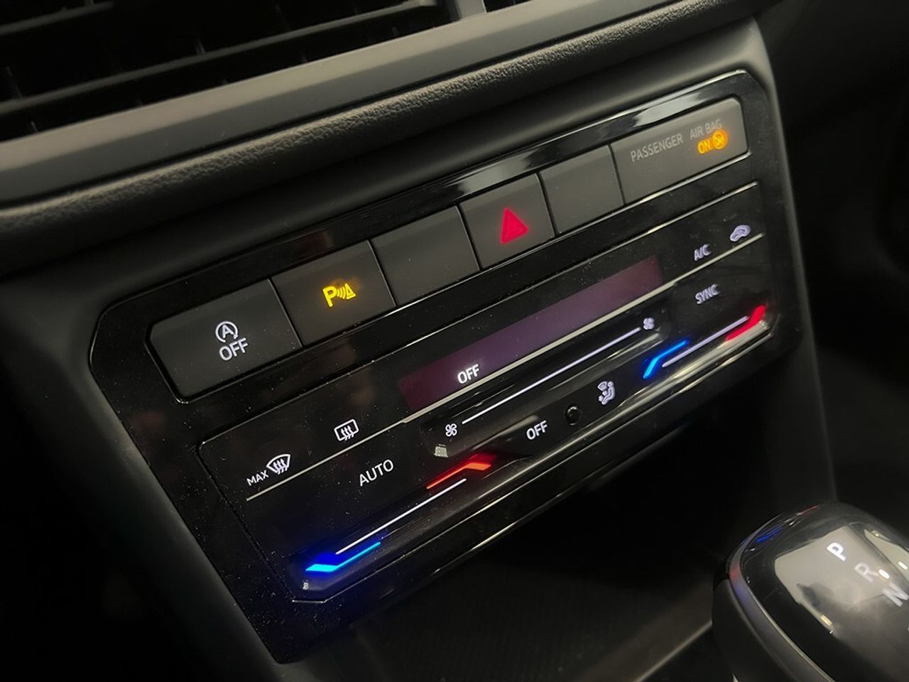 Volkswagen T-Cross 1.0 tsi 110 cv dsg advance - Foto 2