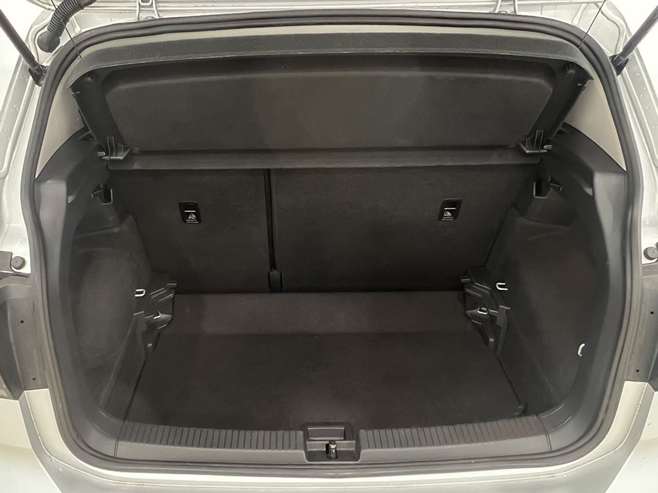 Volkswagen T-Cross 1.0 tsi 110 cv dsg advance - Foto 2