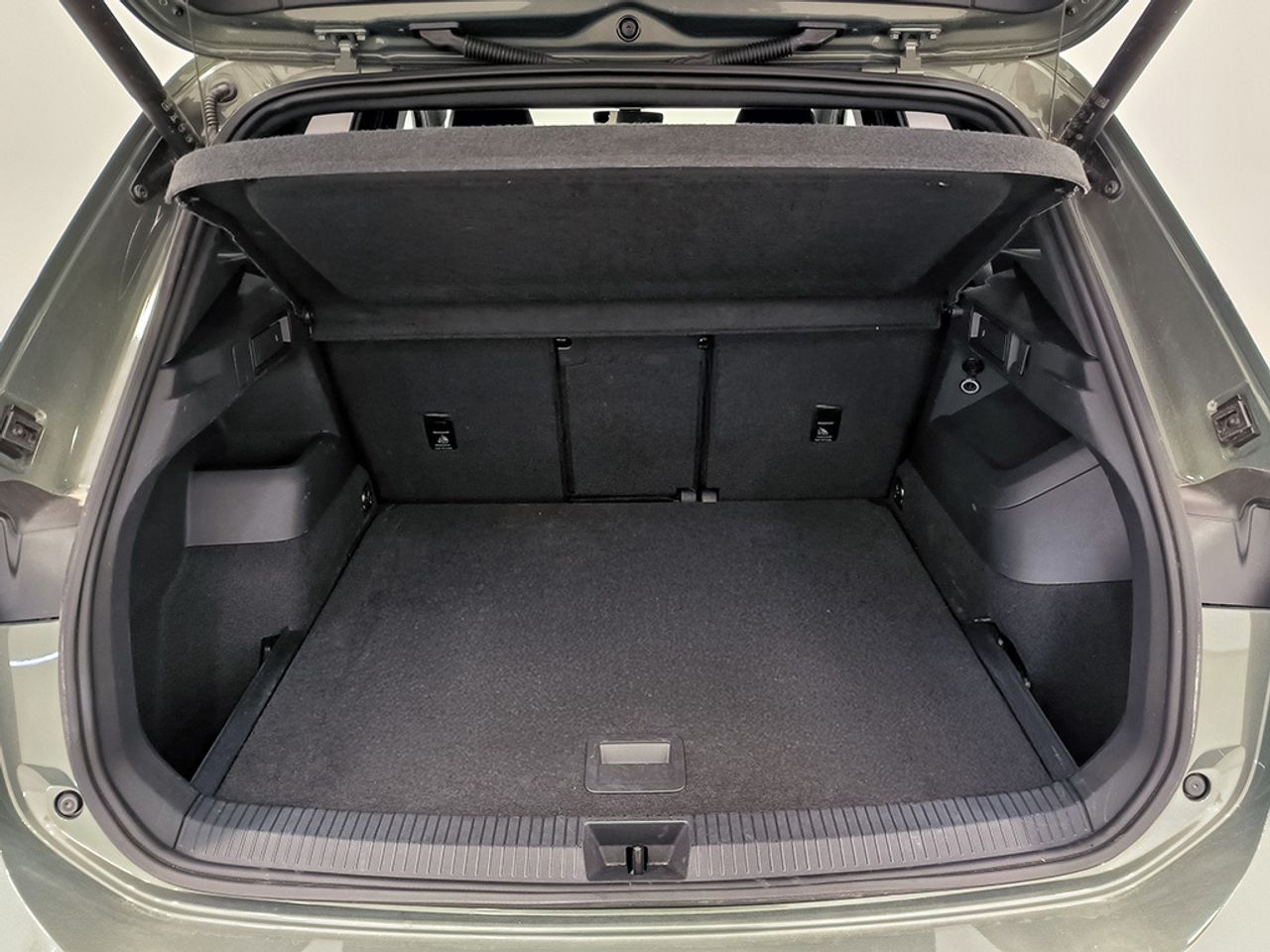 Volkswagen Tiguan 2.0 Tdi 150 Cv Dsg R-line - Foto 2
