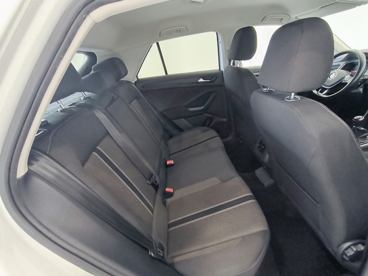 Volkswagen T-roc 1.6 Tdi 115 Cv Advance - Foto 2