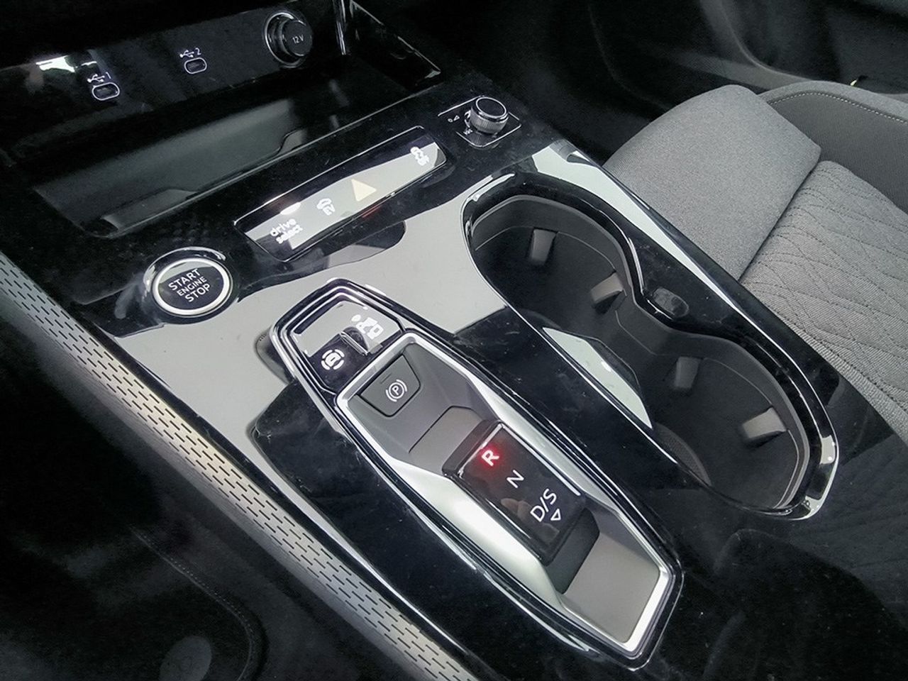 Audi A5 Sedan Black Line Tfsi E Quattro 220 Kw S T - Foto 2