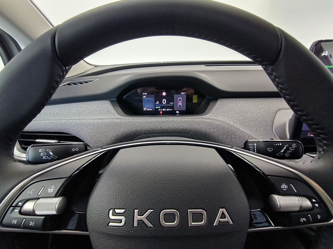 Skoda Enyaq 286 Cv Motor Dual - Foto 2