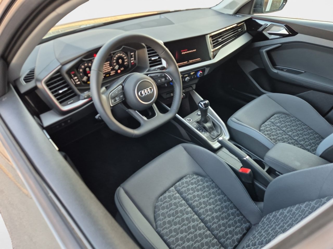 Audi A1 Sb Adrenalin Edition 30 Tfsi 116 Cv Stronic - Foto 2
