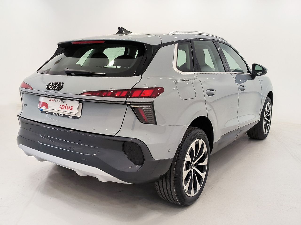 Audi Q3 Suv S Line E-hybrid 200 Kw S Tronic - Foto 2