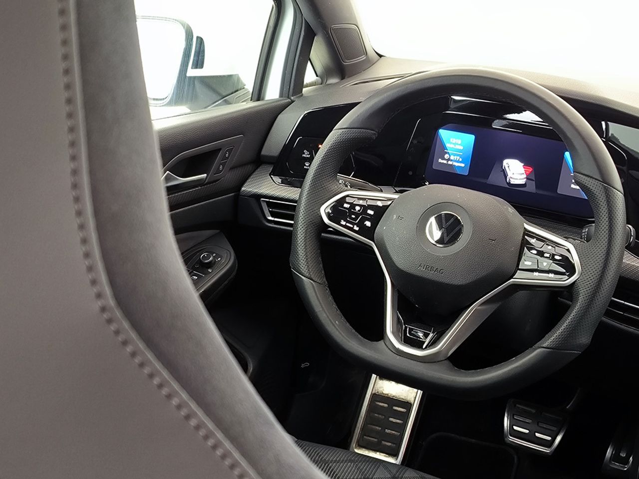 Volkswagen Golf 1.5 Etsi 150 Cv Dsg R-line - Foto 2