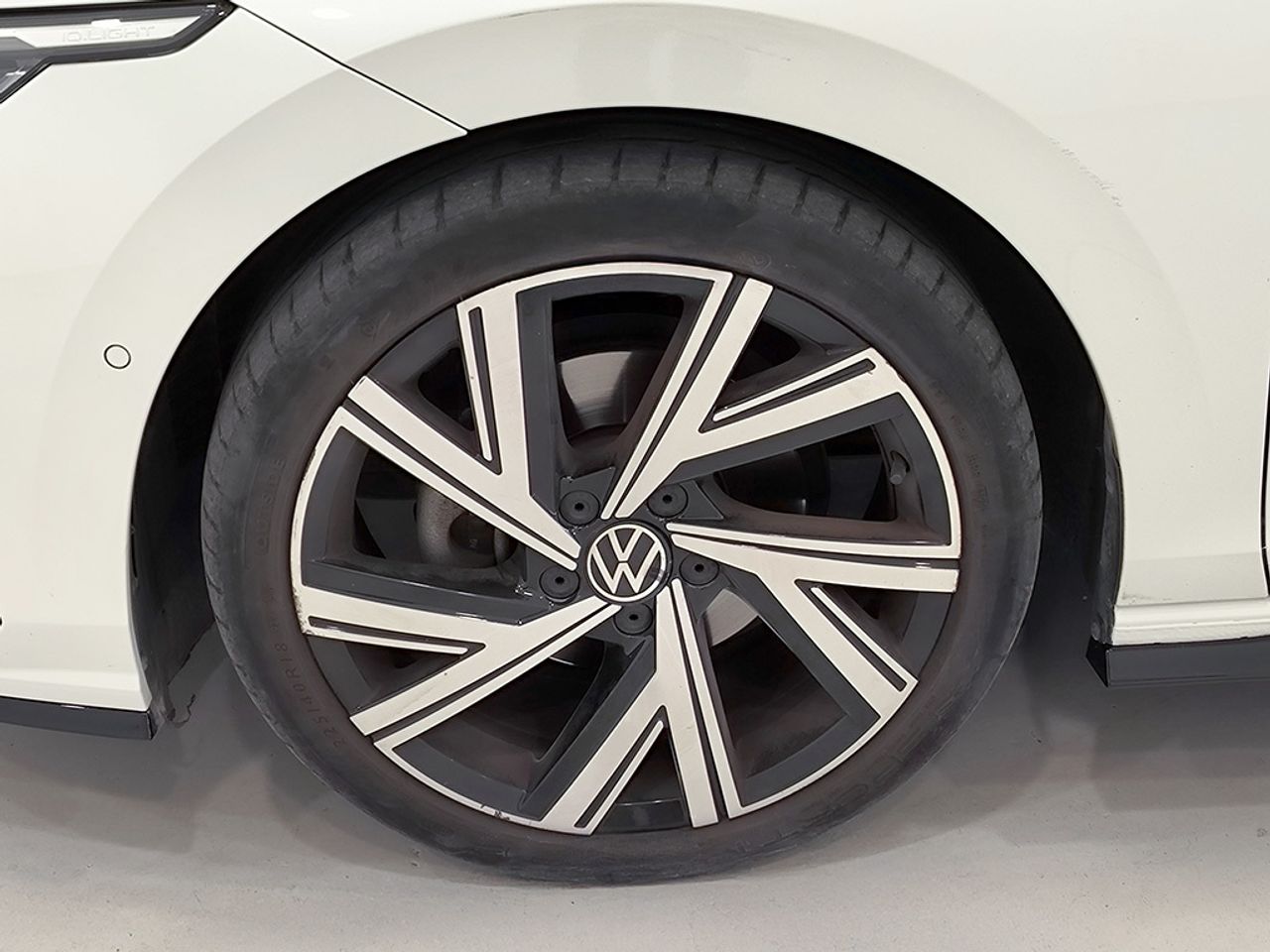 Volkswagen Golf 1.5 Etsi 150 Cv Dsg R-line - Foto 2