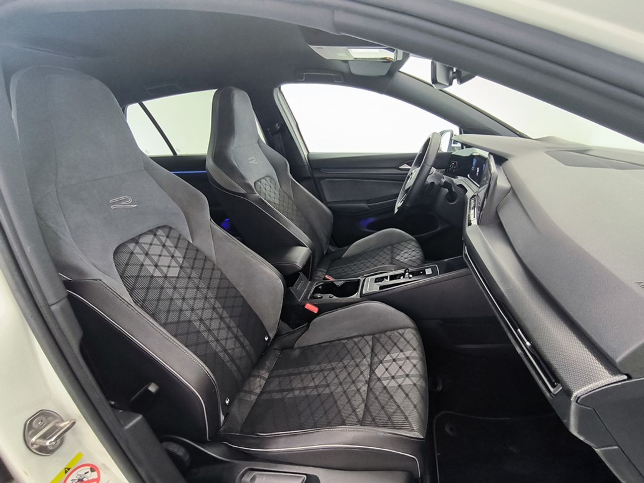 Volkswagen Golf 1.5 Etsi 150 Cv Dsg R-line - Foto 2