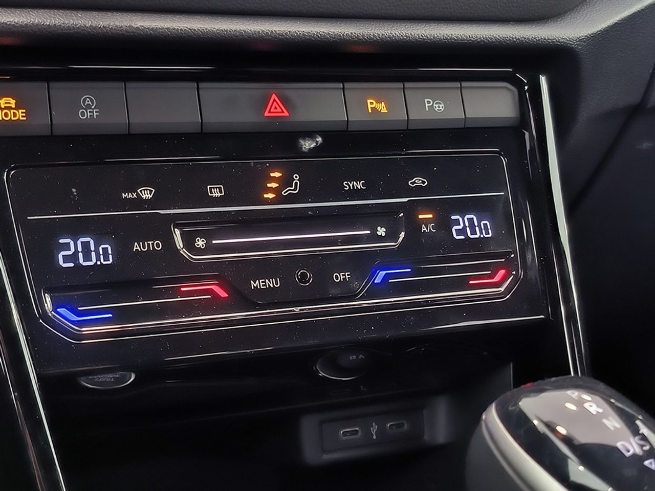 Volkswagen T-roc 1.5 Tsi 150 Cv Dsg R-line - Foto 2