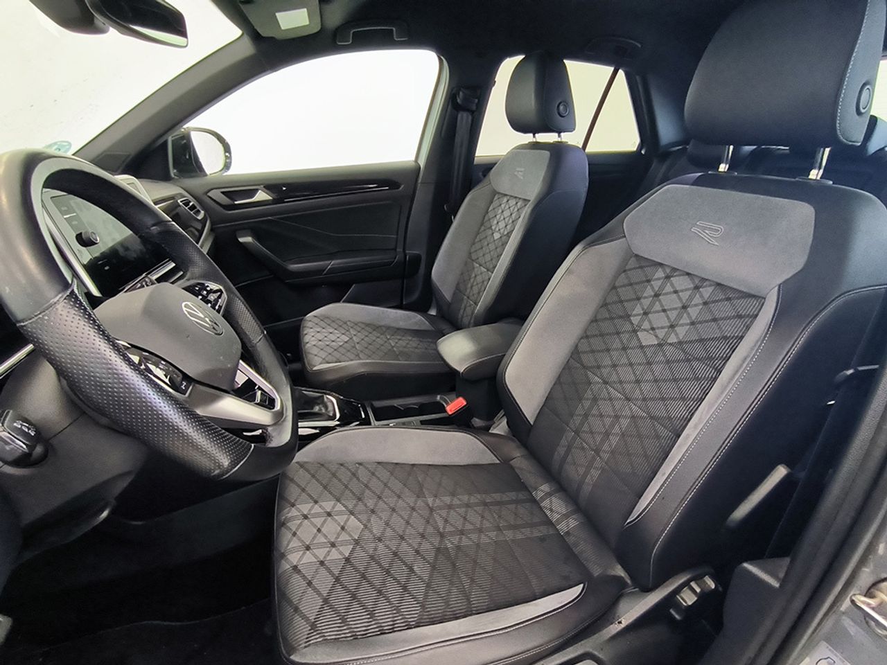 Volkswagen T-roc 1.5 Tsi 150 Cv Dsg R-line - Foto 2