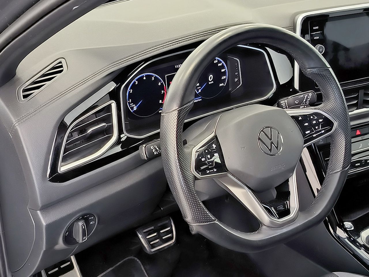 Volkswagen T-roc 1.5 Tsi 150 Cv Dsg R-line - Foto 2