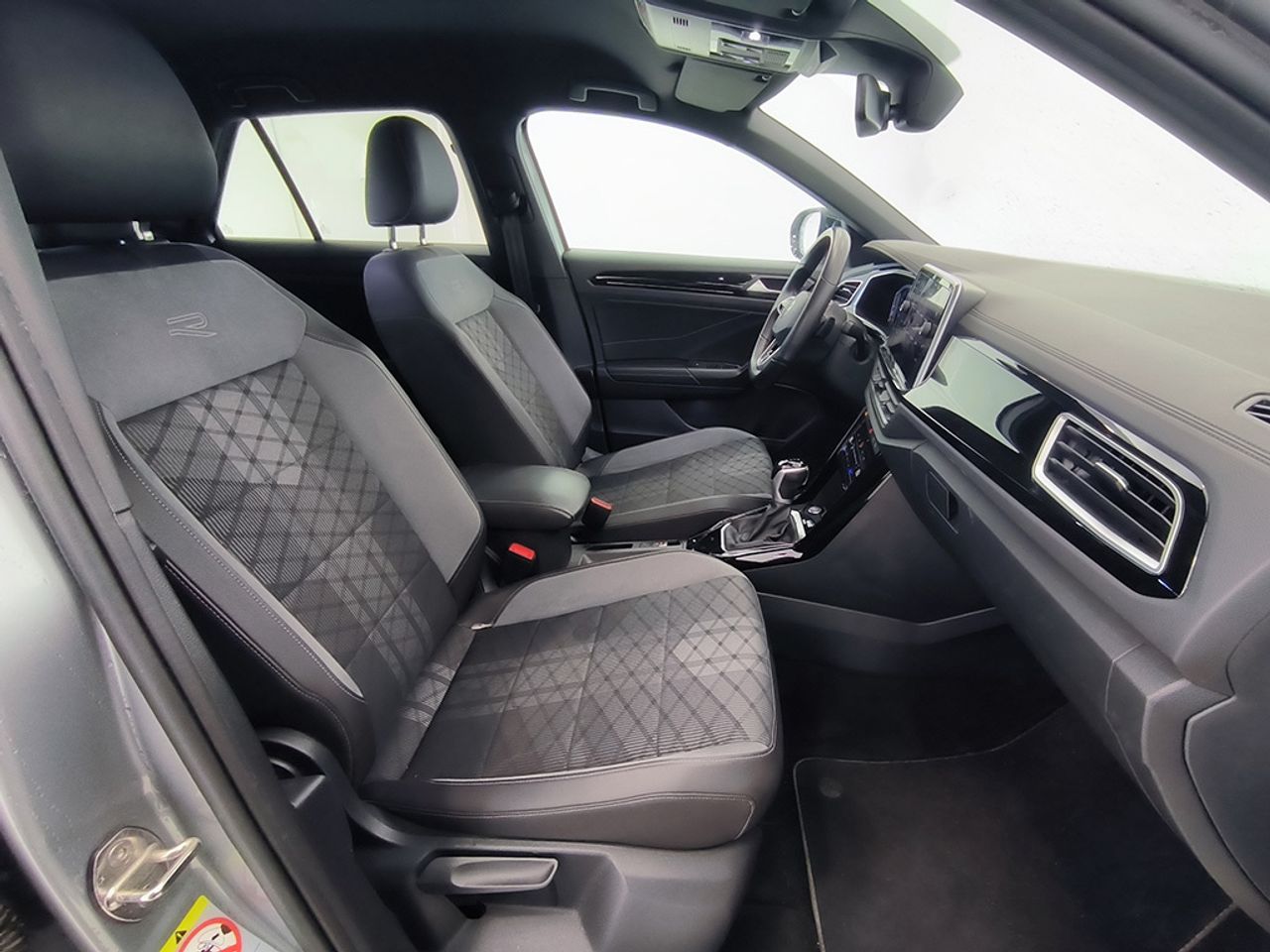 Volkswagen T-roc 1.5 Tsi 150 Cv Dsg R-line - Foto 2