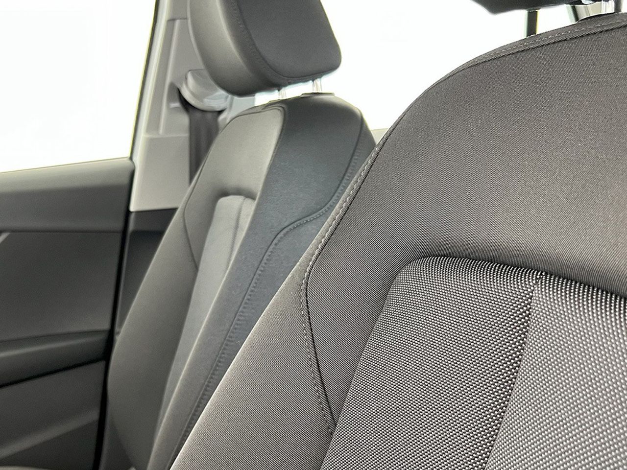 Audi Q2 Advanced 30 Tfsi 81kw (110cv) - Foto 2