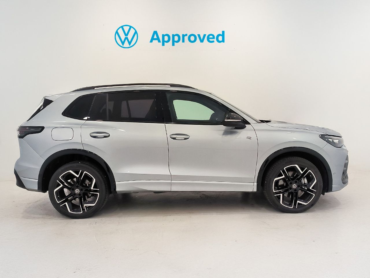 Volkswagen Tiguan R-line 1.5 Tsi Ehybrid 130 Kw 177 Cv / 85 K - Foto 2