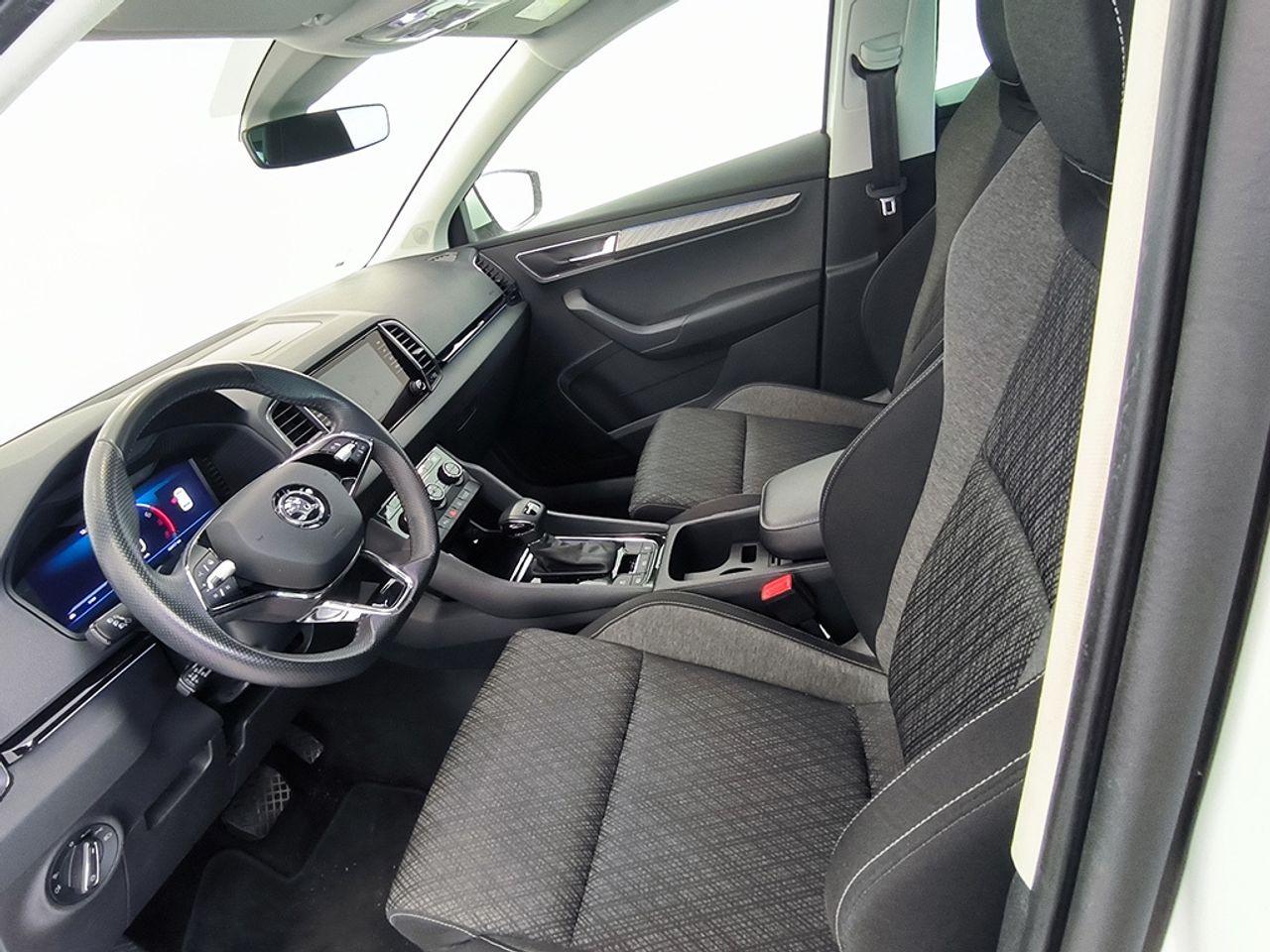 Skoda Karoq 1.5 Tsi 150 Cv Dsg Style - Foto 2