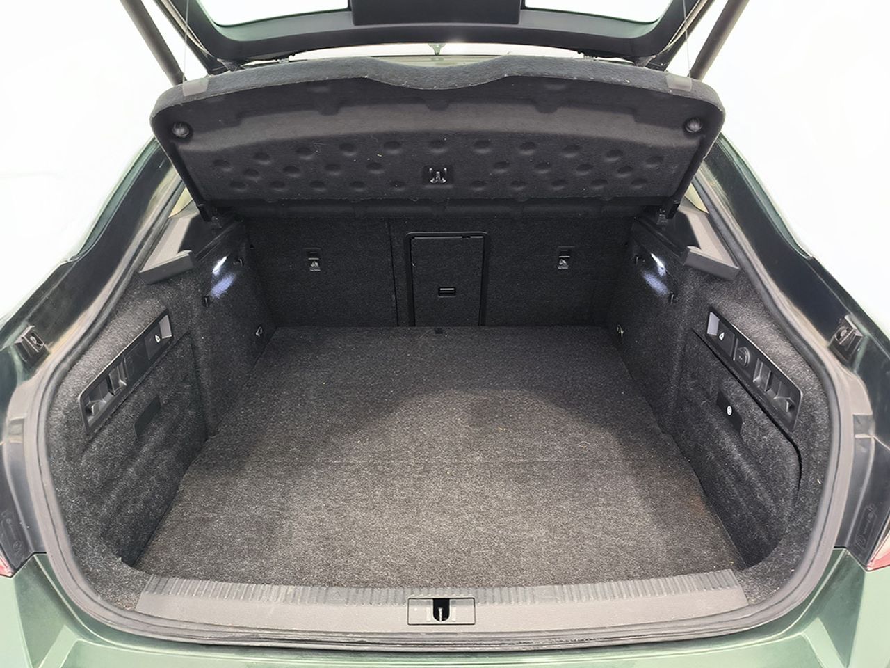 Skoda Superb 1.4 Tsi Phev Style Dsg 218 Cv - Foto 2