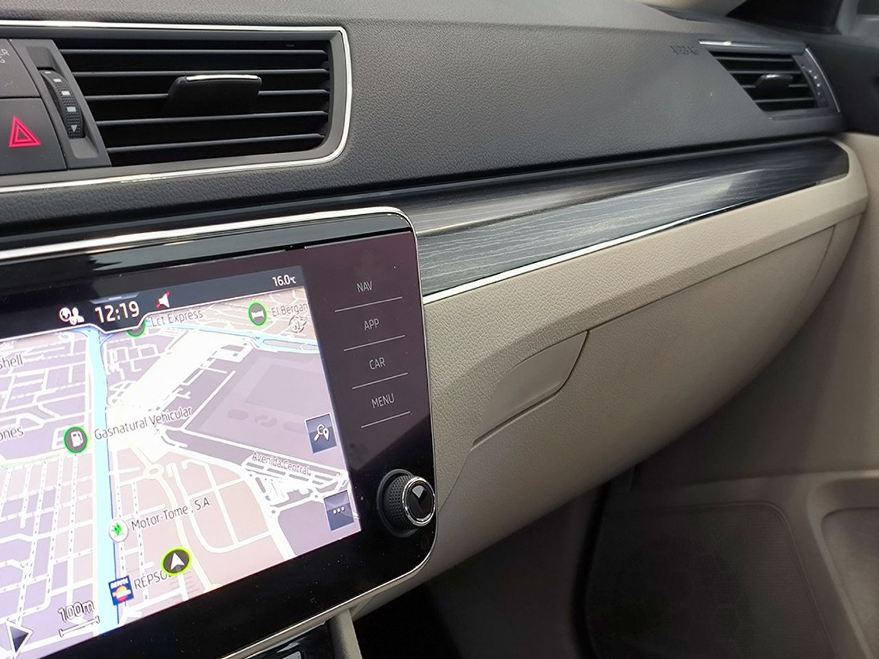 Skoda Superb 1.4 Tsi Phev Style Dsg 218 Cv - Foto 2