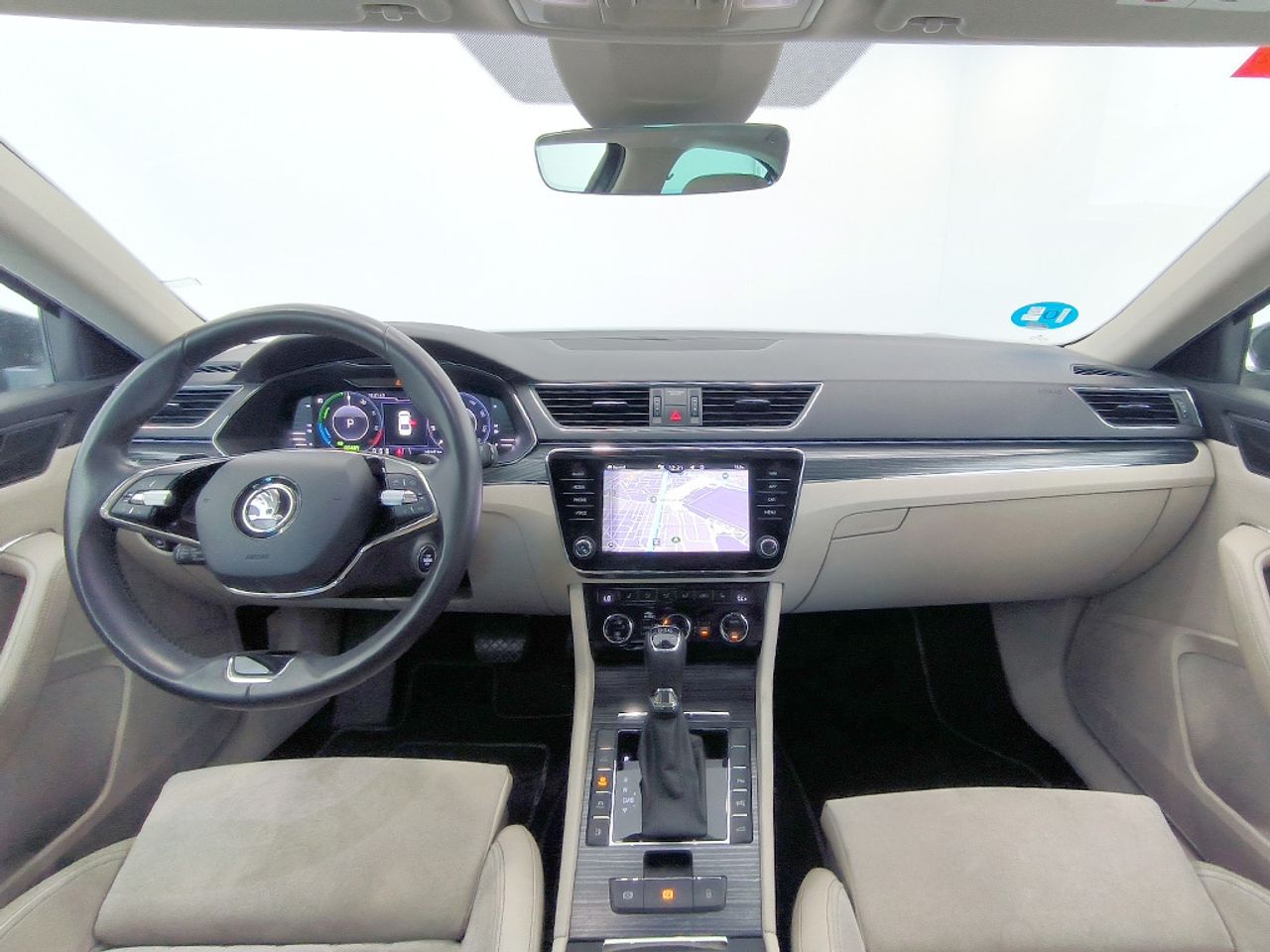 Skoda Superb 1.4 Tsi Phev Style Dsg 218 Cv - Foto 2