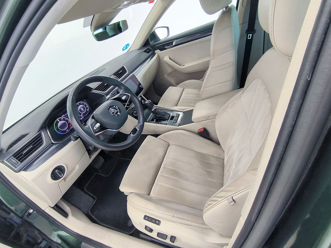 Skoda Superb 1.4 Tsi Phev Style Dsg 218 Cv - Foto 2