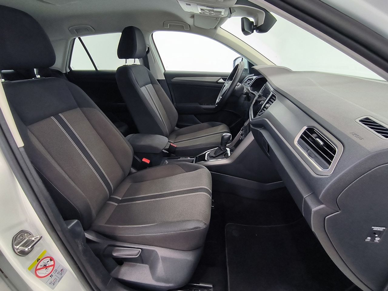 Volkswagen T-roc 1.5 Tsi 150 Cv Dsg Advance R-line - Foto 2
