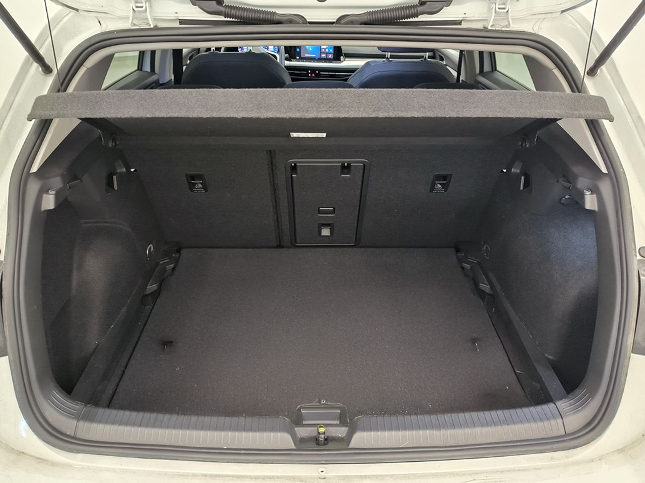 Volkswagen Golf 1.5 Tsi 130 Cv Life - Foto 2