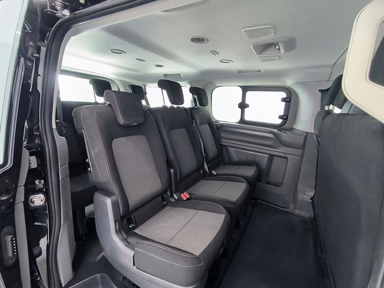 Volkswagen Caravelle 2.0 Tdi 150 Cv Automatico 8 Velocidades - Foto 2