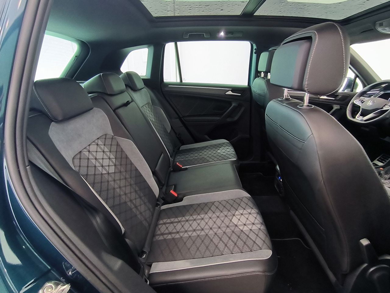 Volkswagen Tiguan Ehybrid R-line 1.4 Tsi 245 Cv - Foto 2
