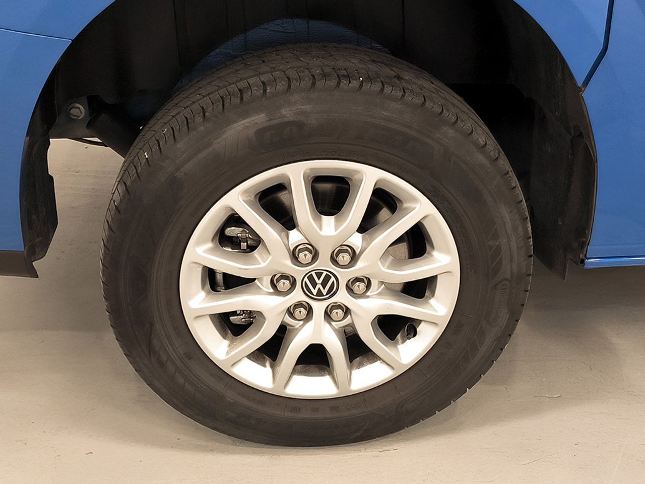 Volkswagen Caravelle 2.0 Tdi 110 Cv - Foto 2