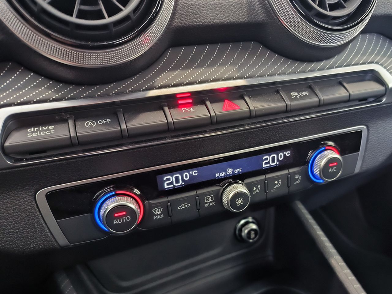 Audi Q2 35 Tfsi 150 Cv Stronic Adrenalin - Foto 2