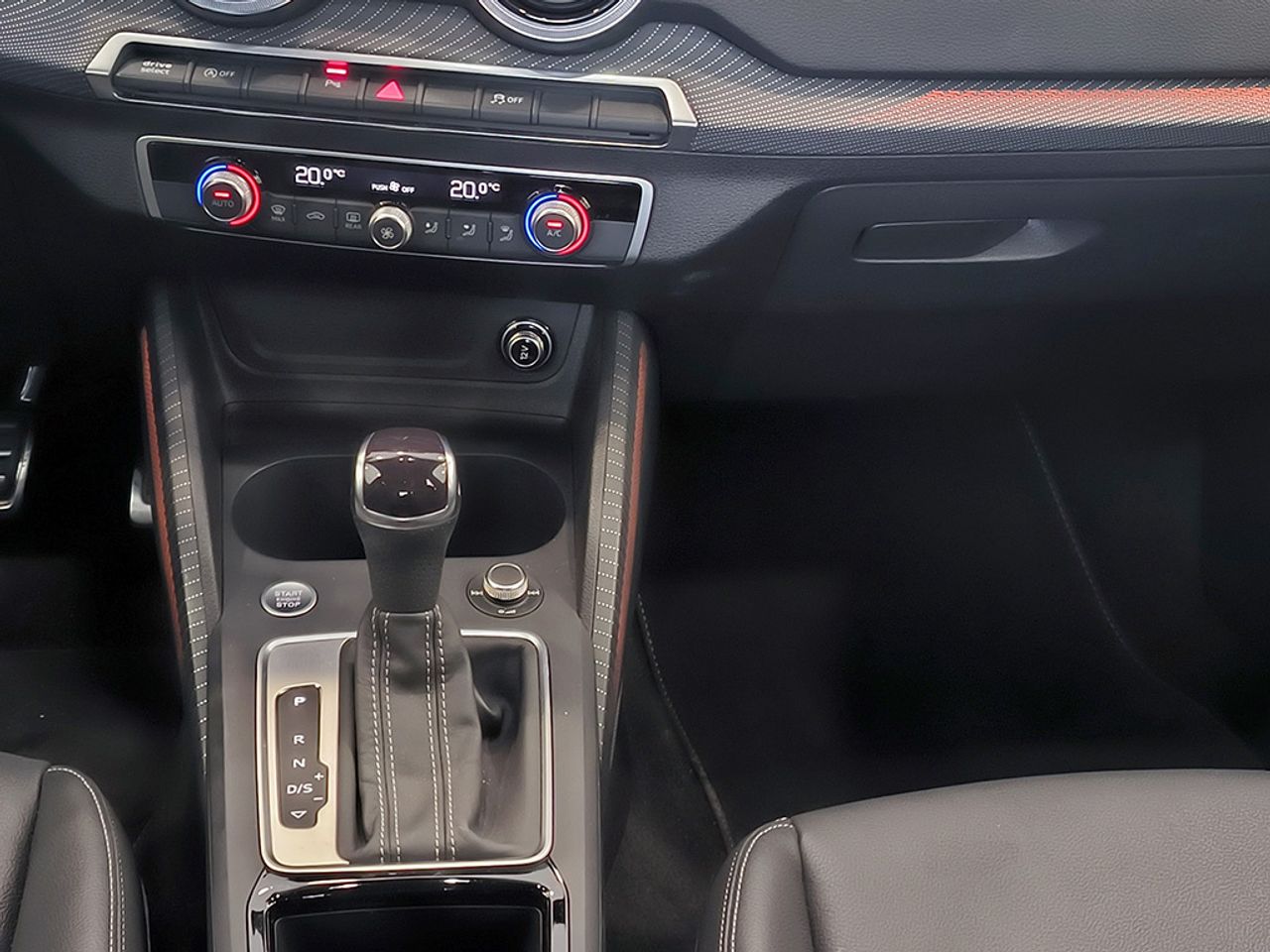 Audi Q2 35 Tfsi 150 Cv Stronic Adrenalin - Foto 2