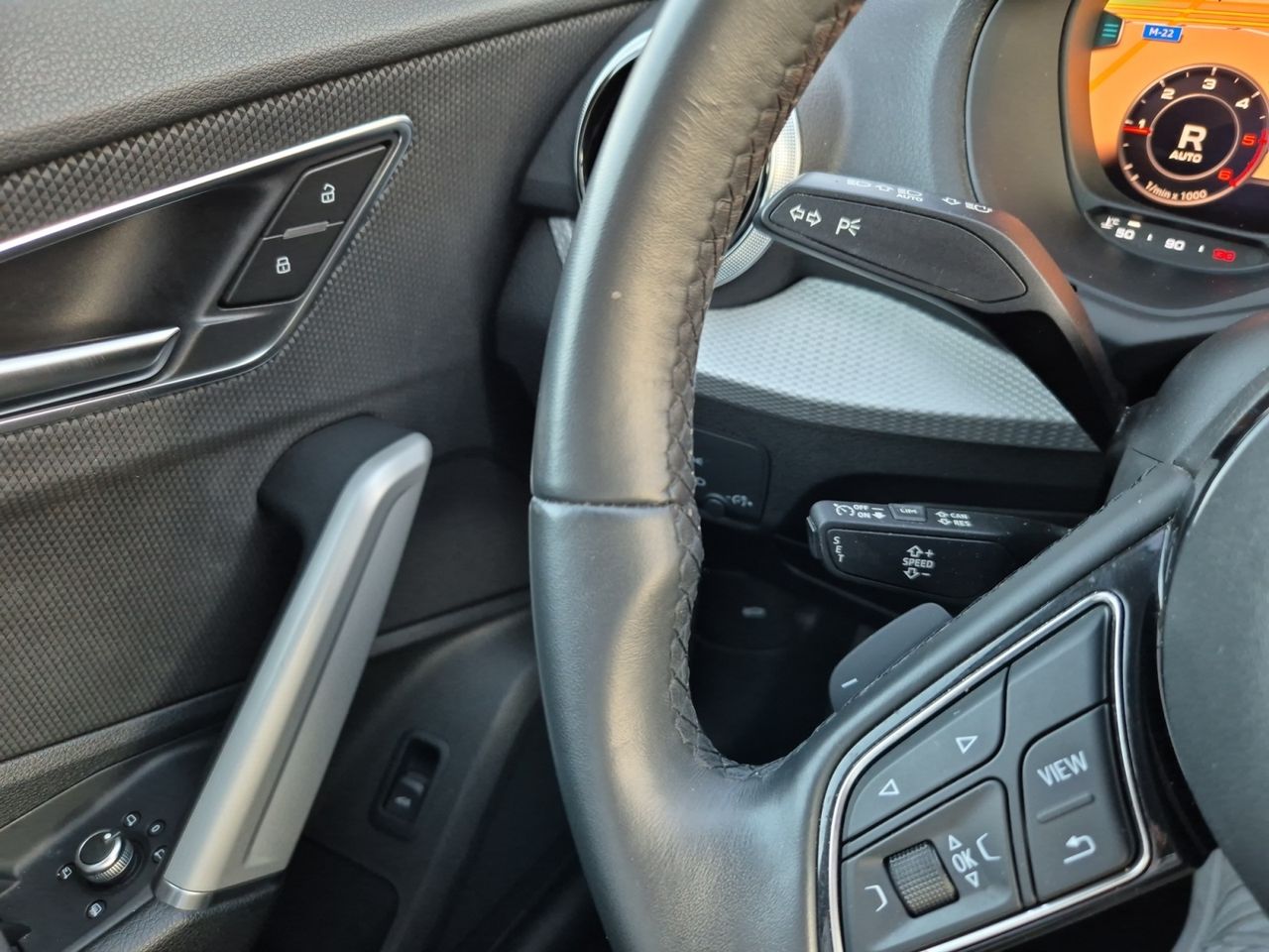 Audi Q2 30 Tdi 116 Cv Stronic Sline - Foto 2